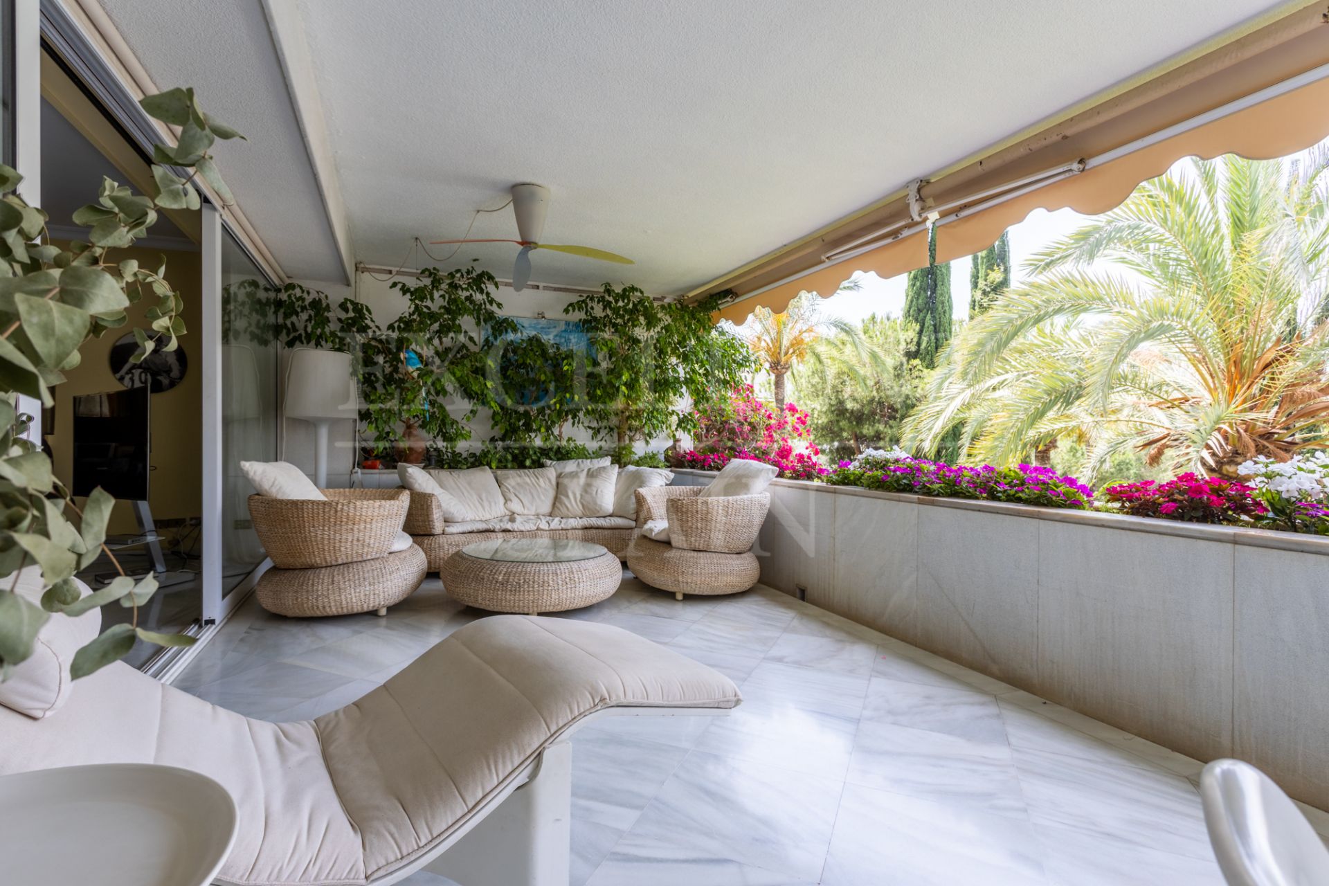 Apartment in Don Gonzalo, Marbella Centro