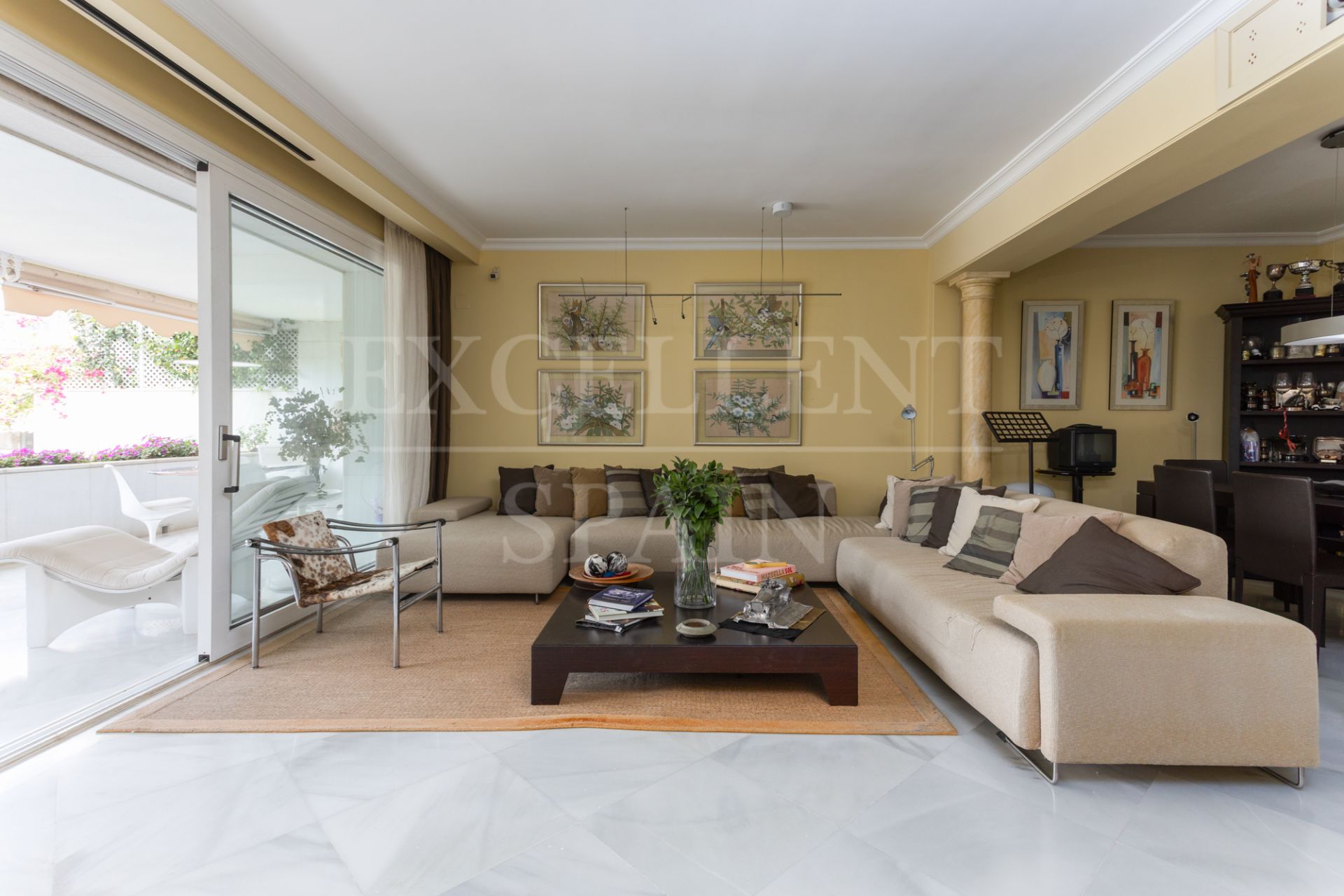 Apartment in Don Gonzalo, Marbella Centro