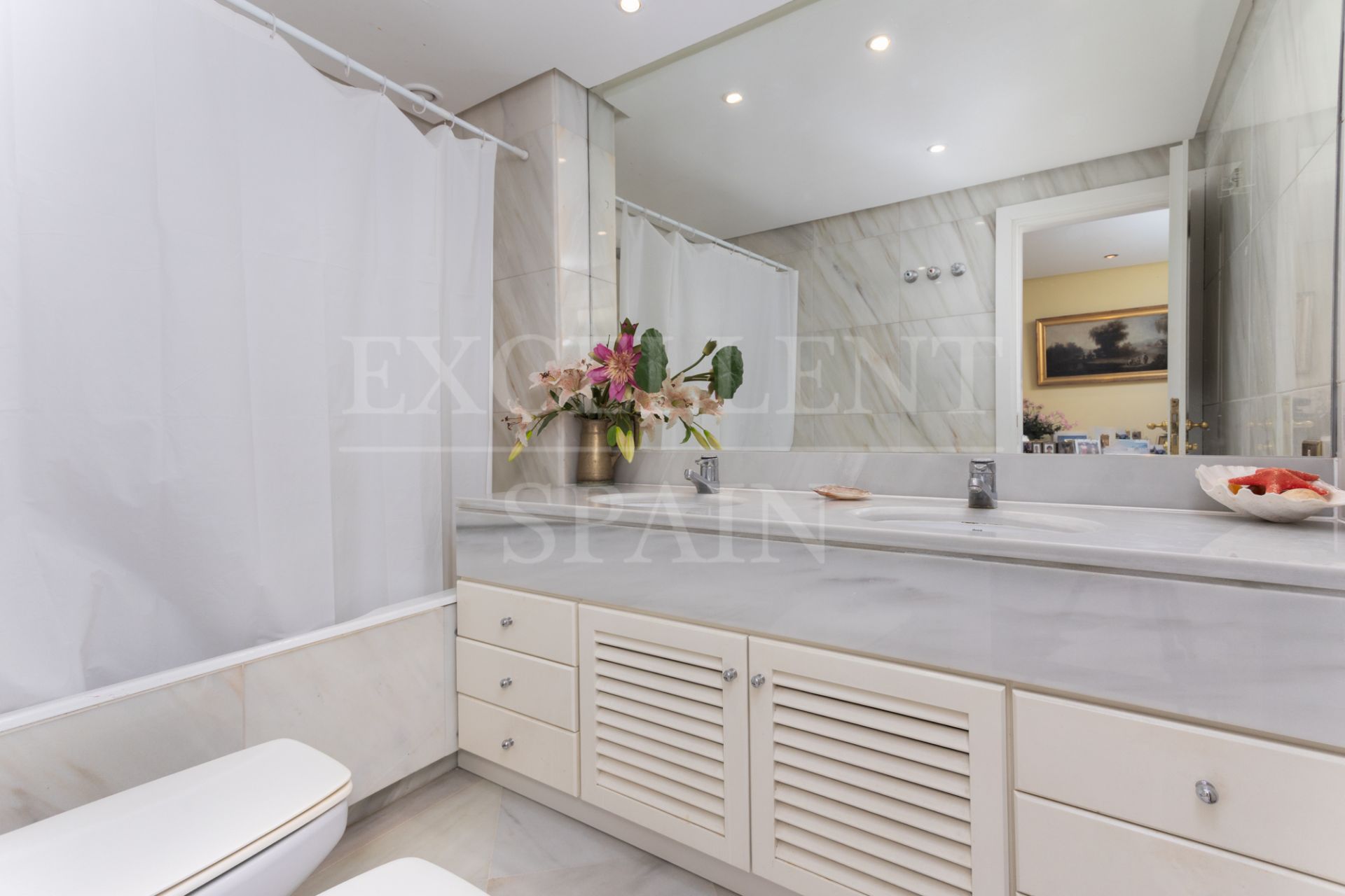 Apartment in Don Gonzalo, Marbella Centro