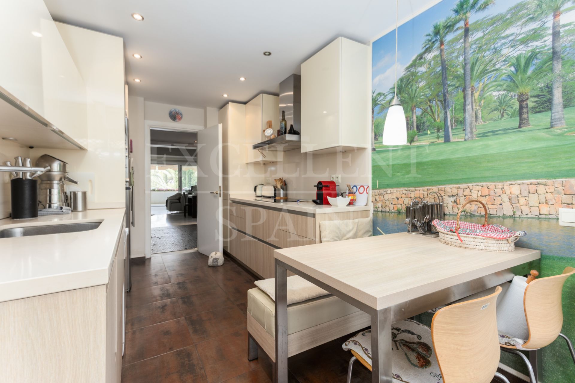 Apartment in Don Gonzalo, Marbella Centro