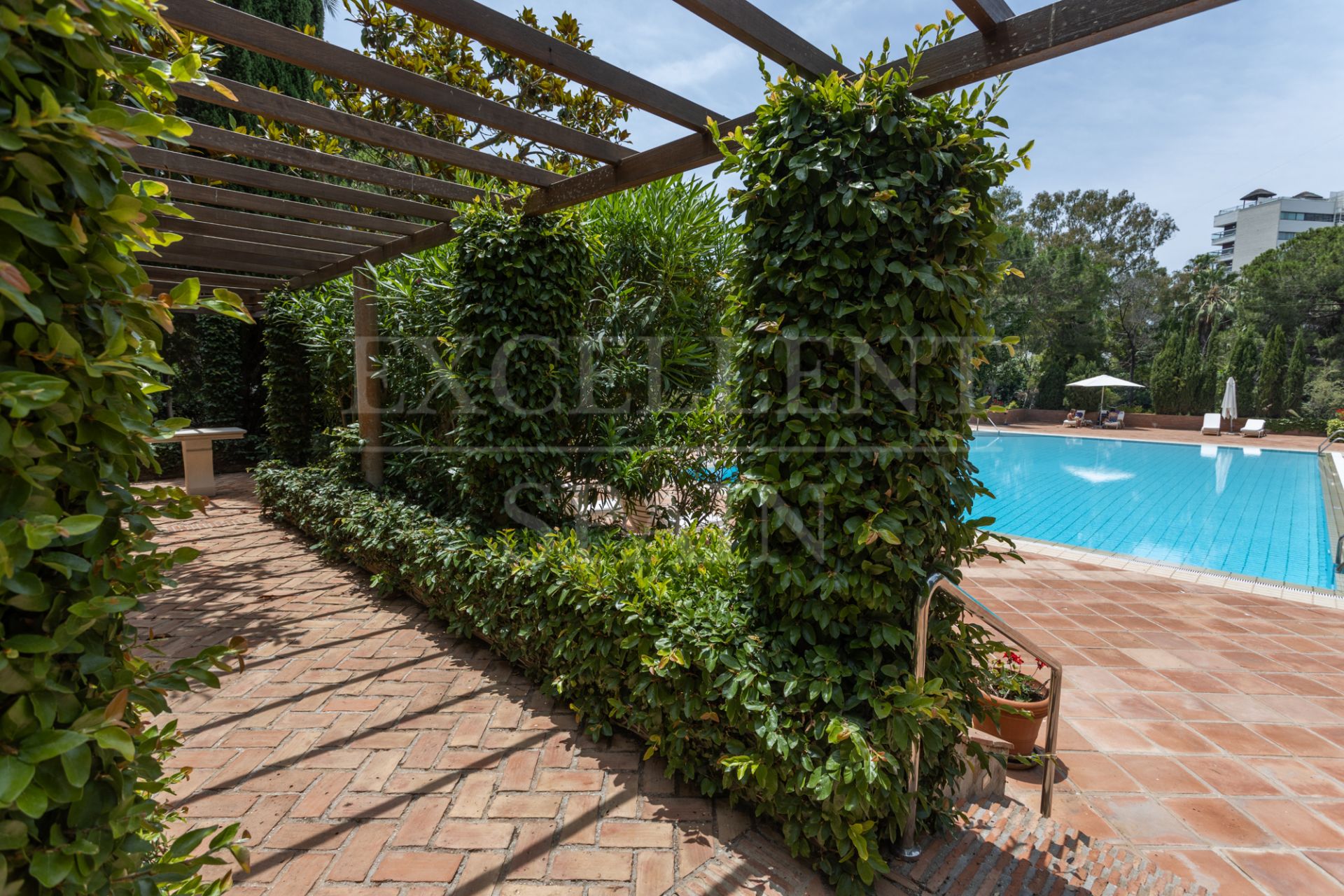 Apartment in Don Gonzalo, Marbella Centro