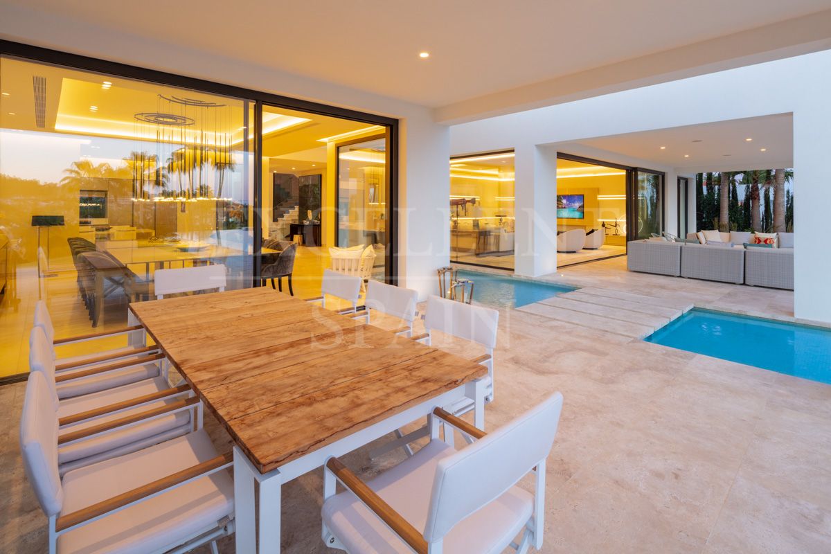 Villa in La Cerquilla, Nueva Andalucia