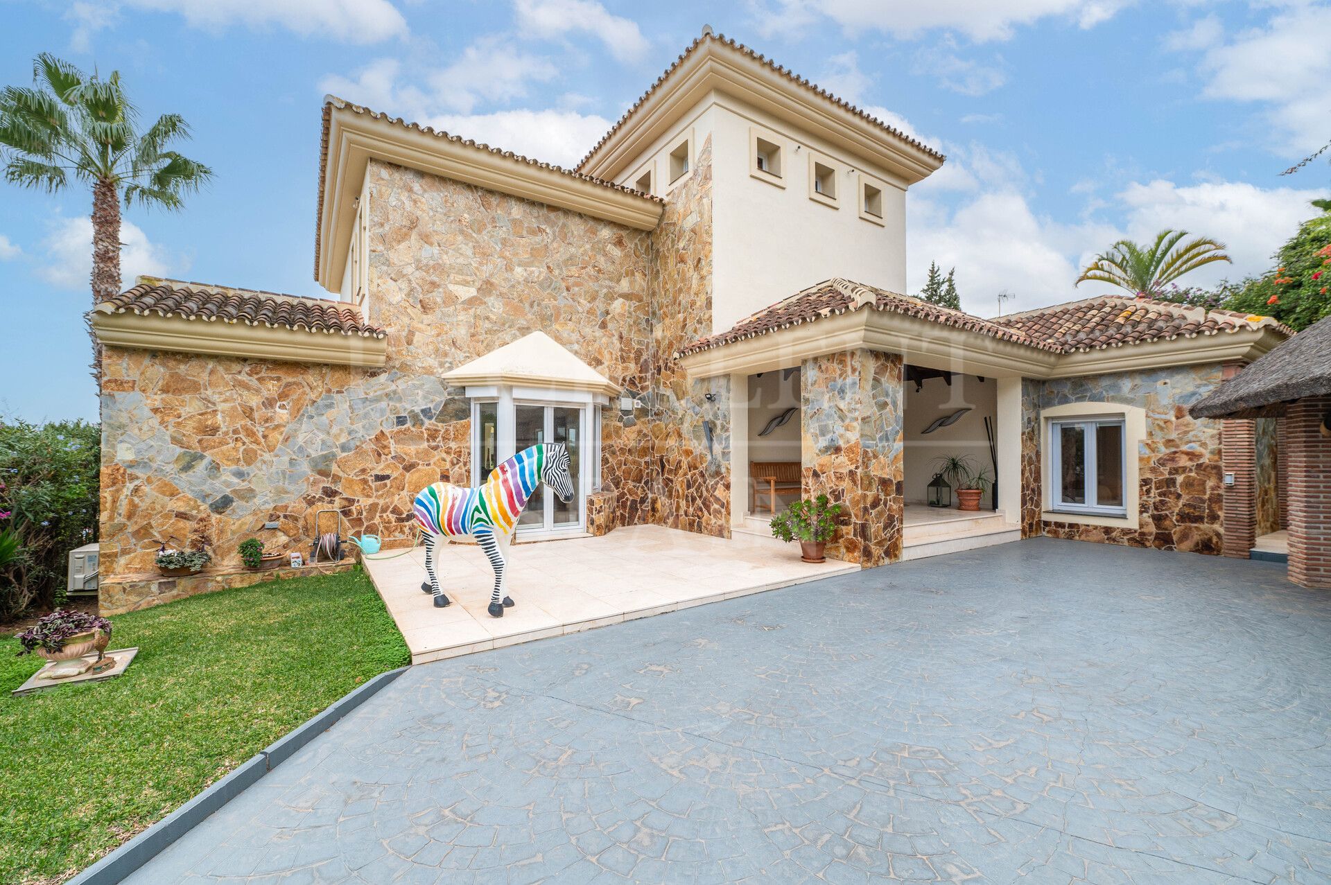 Вилла в Elviria, Восточная Марбелья