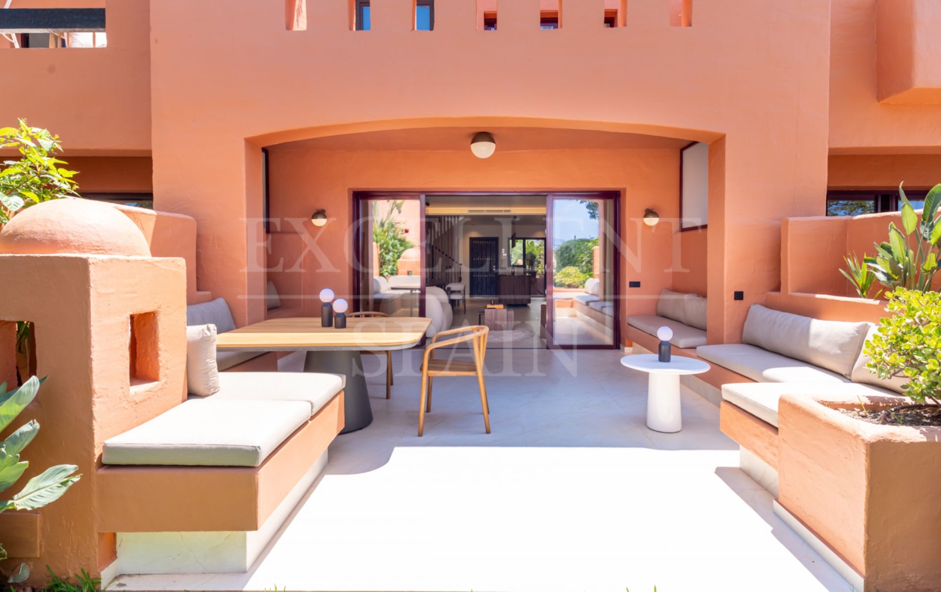 Geschakeld huis in Altos de Puente Romano, Marbella Golden Mile
