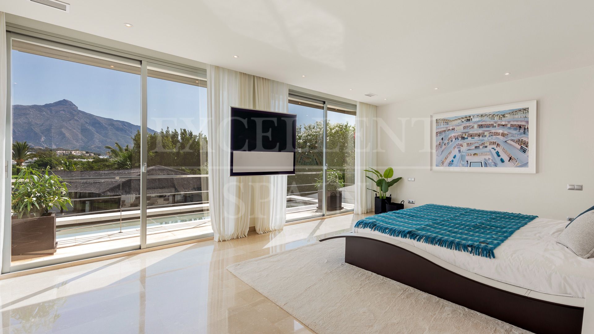 Вилла в Las Brisas, Новая Андалусия