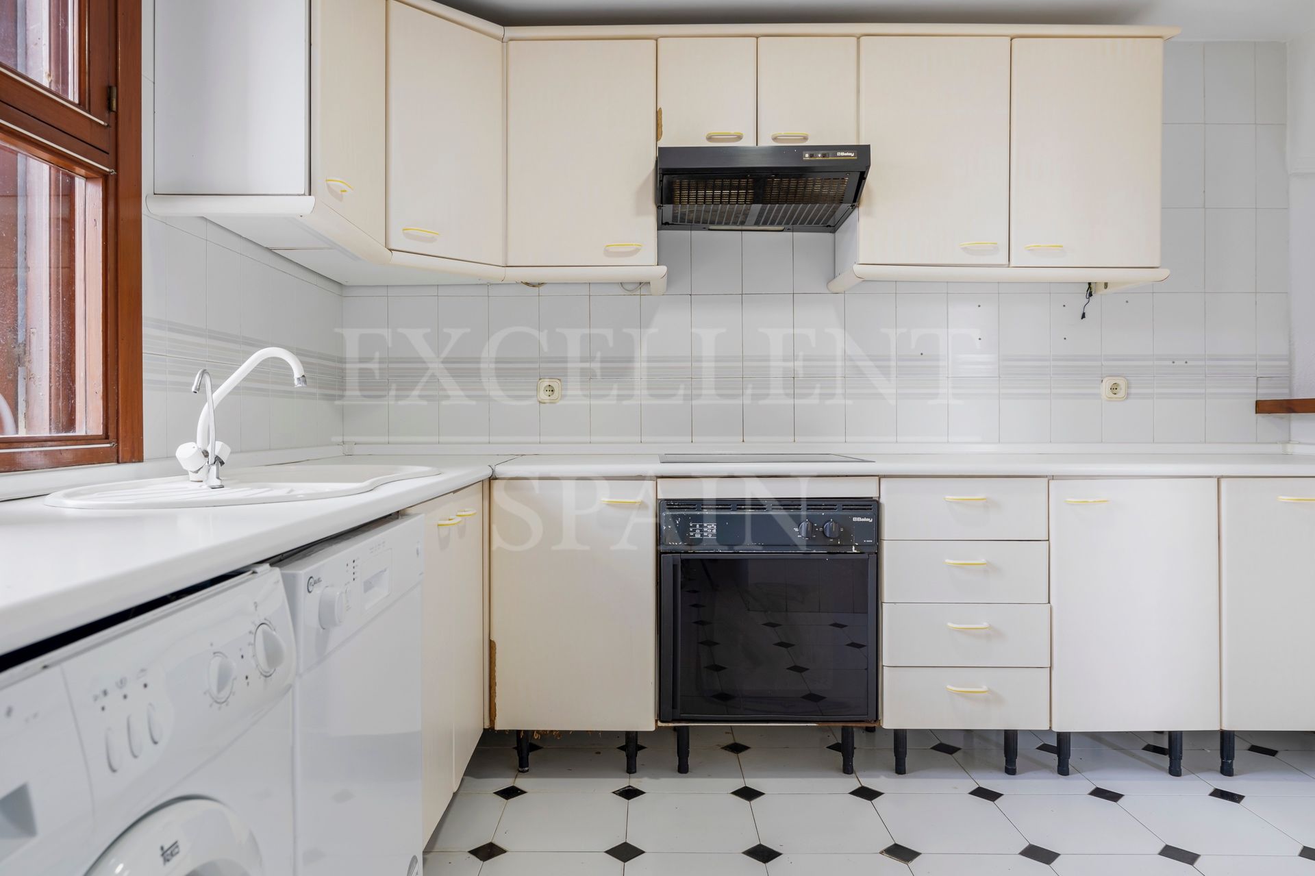Town House in Bahia Azul, Estepona