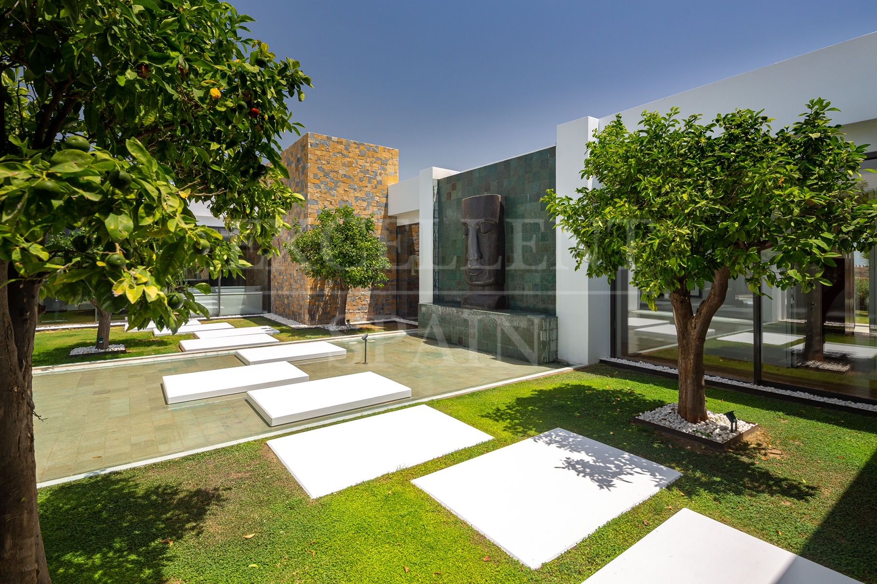 Villa in Marbella Club Golf Resort, Benahavis