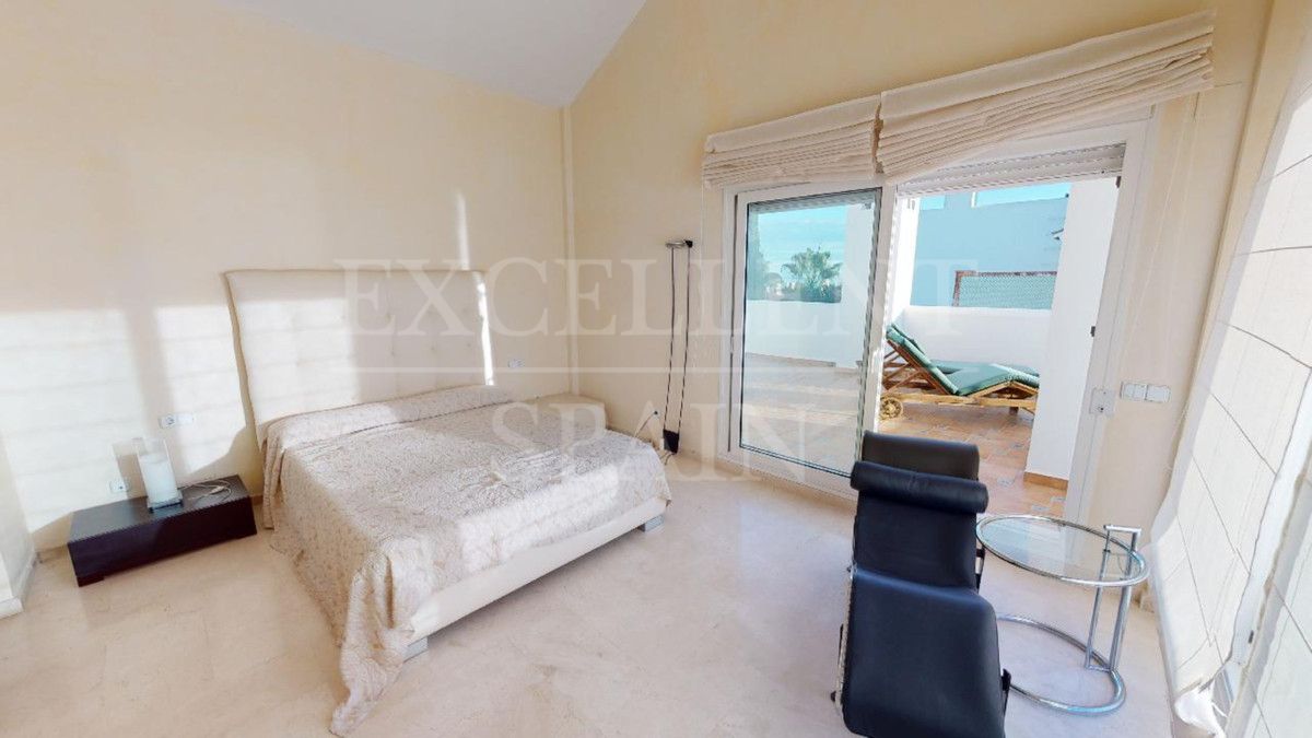 Penthouse in Los Monteros Palm Beach, Marbella East