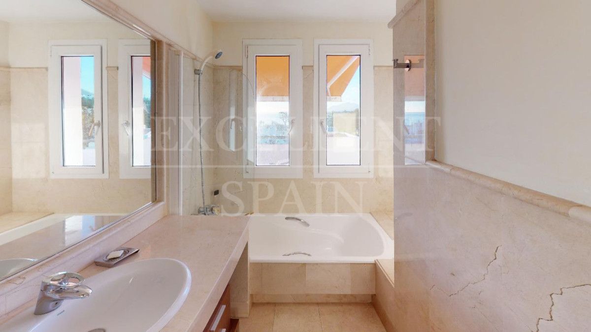 Penthouse in Los Monteros Palm Beach, Marbella East