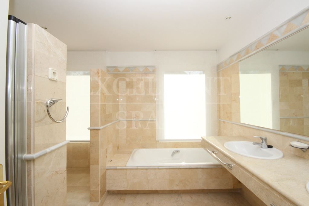 Appartement in Rio Real, Marbella East