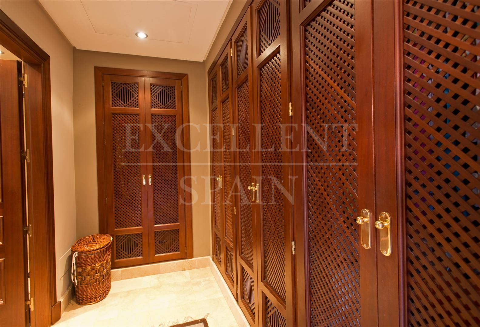 Penthouse in Torre Bermeja, Estepona