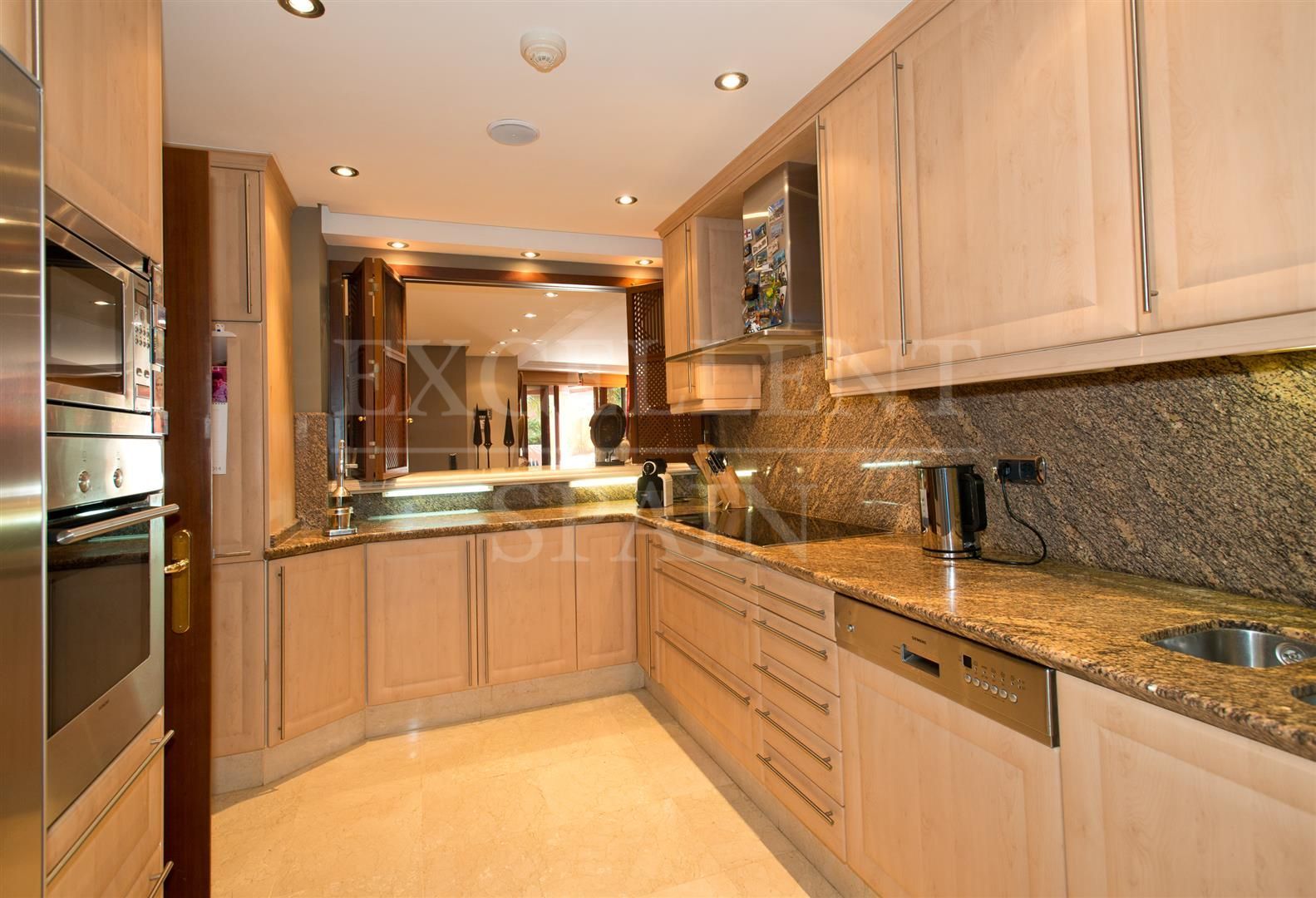 Penthouse in Torre Bermeja, Estepona