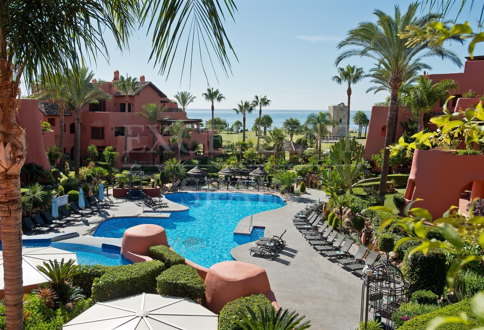 Penthouse in Torre Bermeja, Estepona
