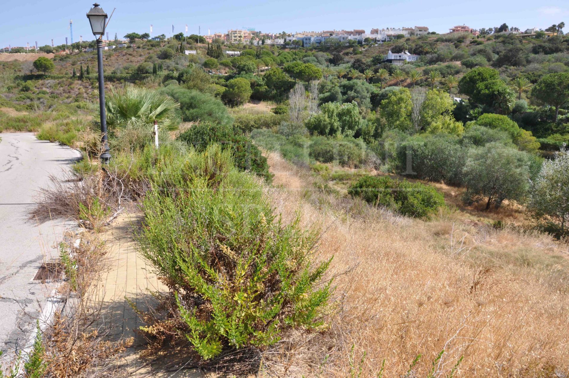 Plot in Bahia de las Rocas, Manilva