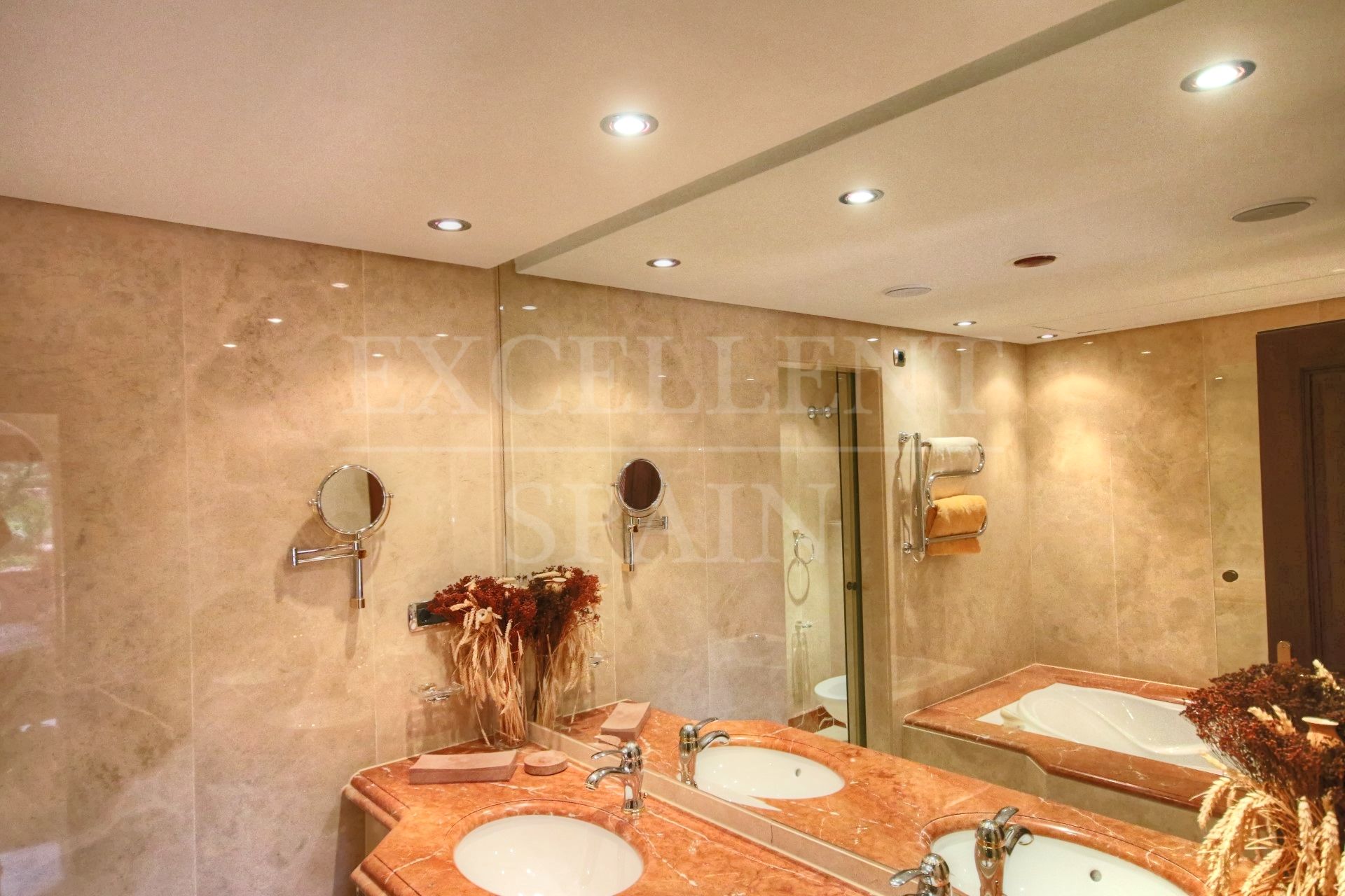 Duplex Penthouse in Torre Bermeja, Estepona