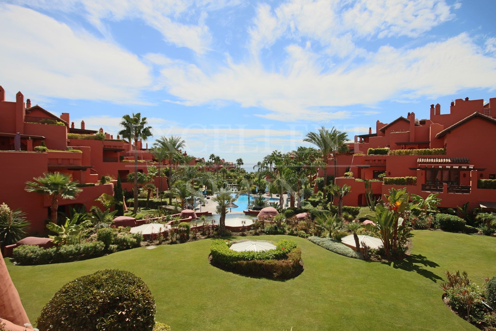 Duplex Penthouse in Torre Bermeja, Estepona