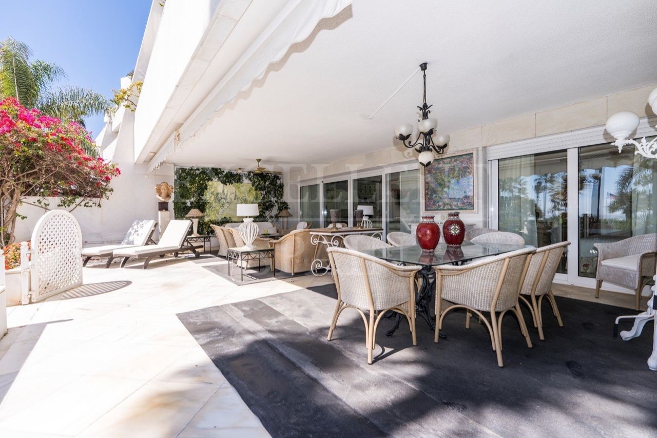 Appartement begane grond in Los Granados, Marbella - Puerto Banus