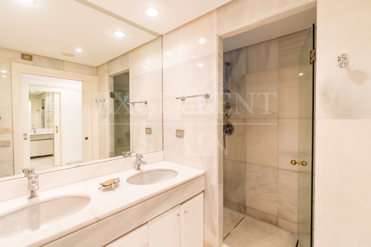 Appartement begane grond in Los Granados, Marbella - Puerto Banus