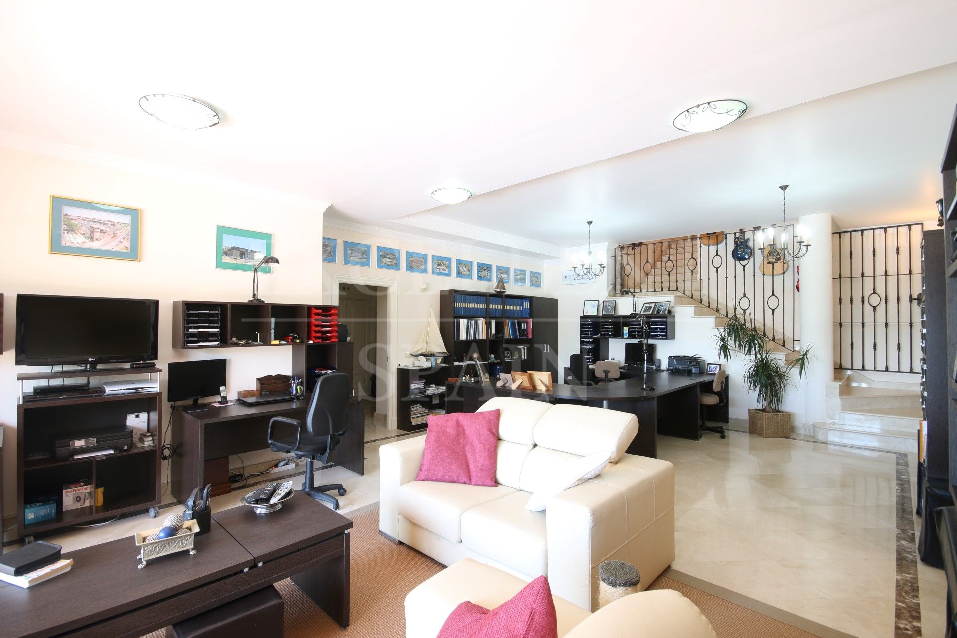 Villa in Los Flamingos, Benahavis