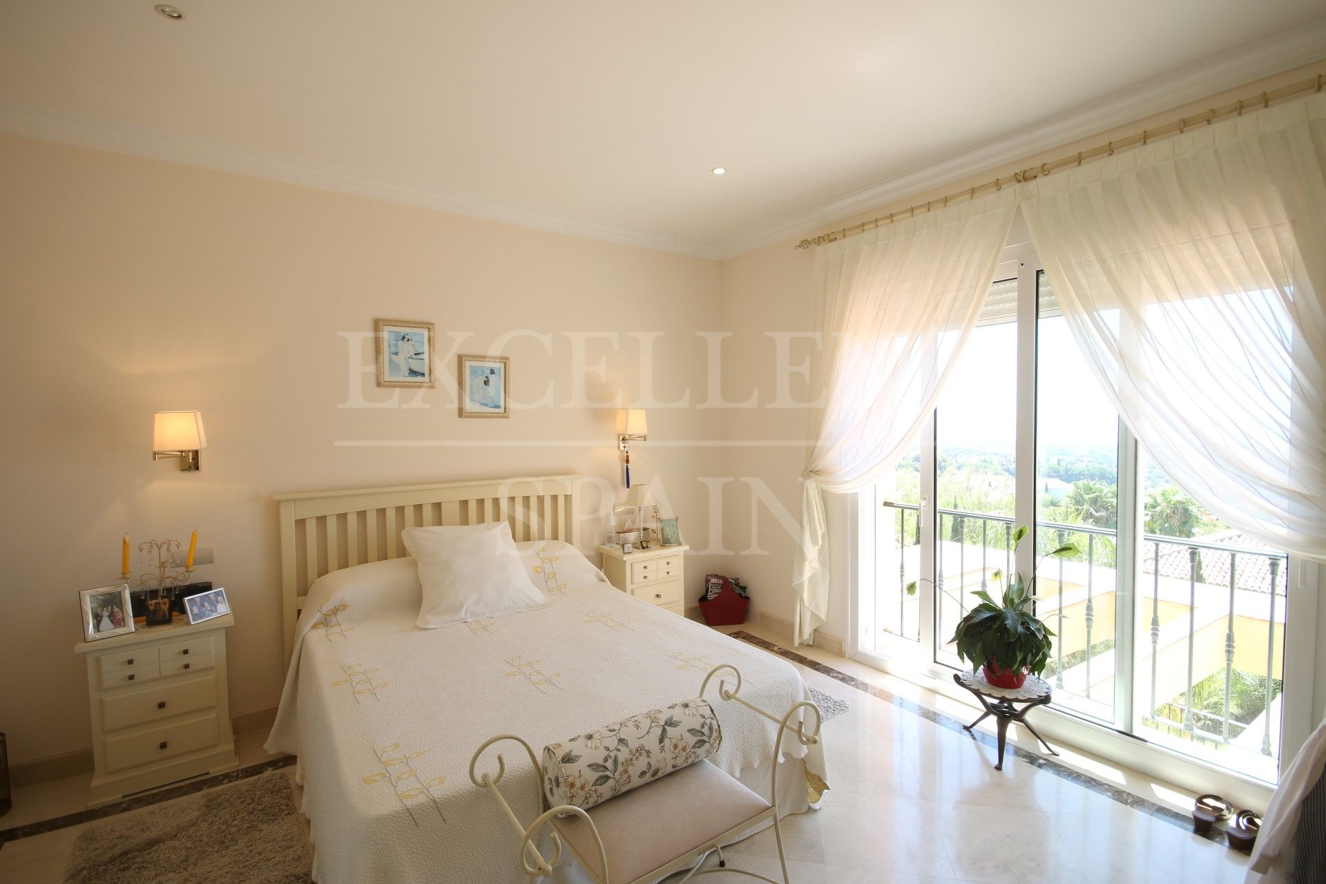 Villa in Los Flamingos, Benahavis