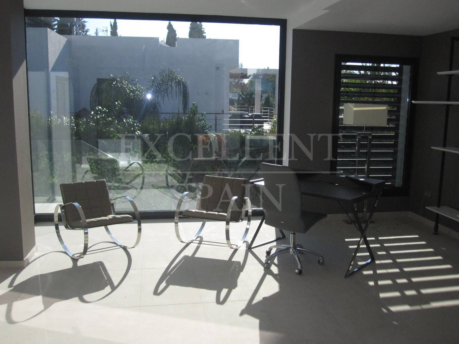 Villa in Parcelas del Golf, Nueva Andalucia
