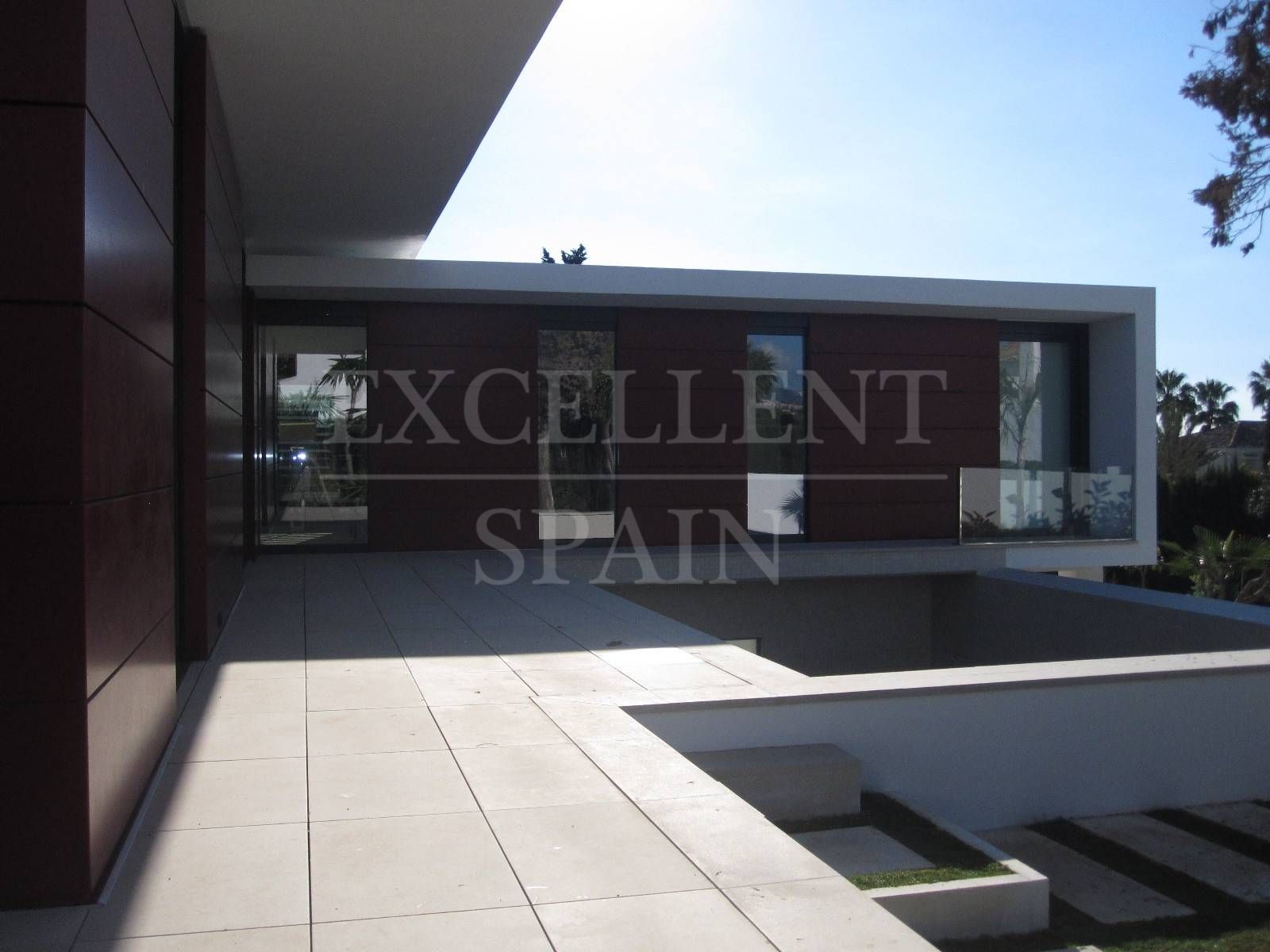Villa in Parcelas del Golf, Nueva Andalucia