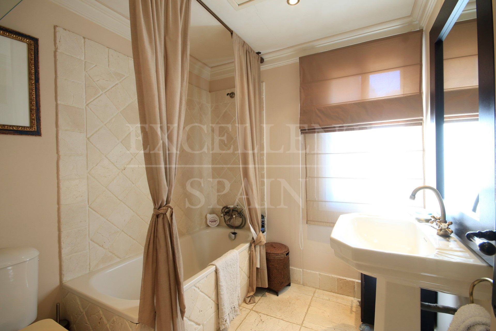Villa in Nagüeles, Marbella Golden Mile