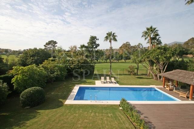 Villa in Aloha, Nueva Andalucia