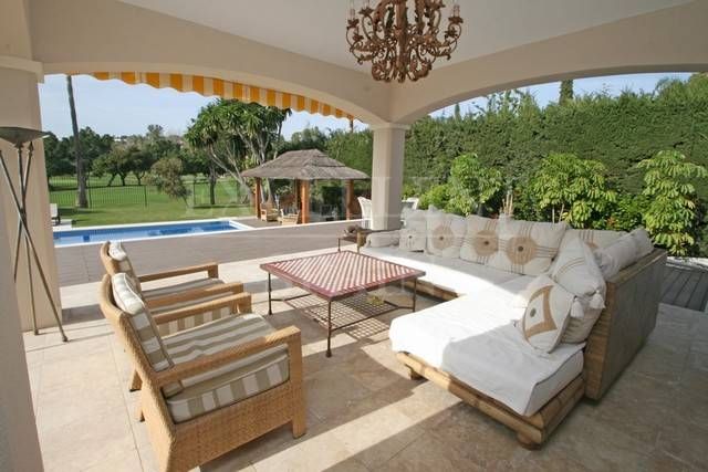 Villa in Aloha, Nueva Andalucia