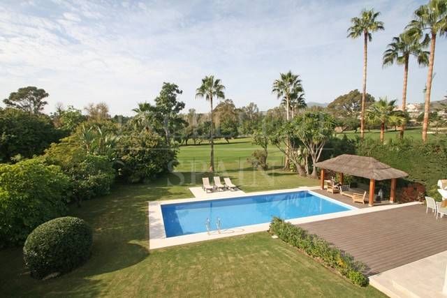 Villa in Aloha, Nueva Andalucia