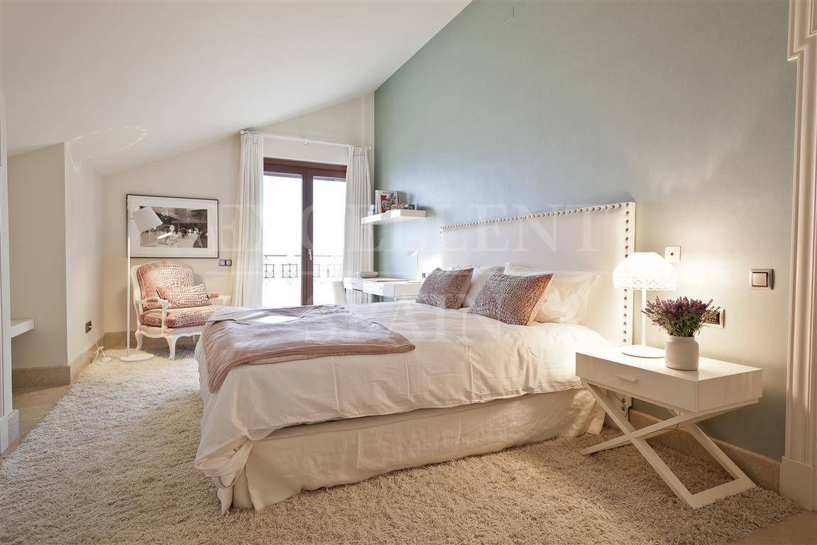 Penthouse in Los Monteros Playa, Marbella East