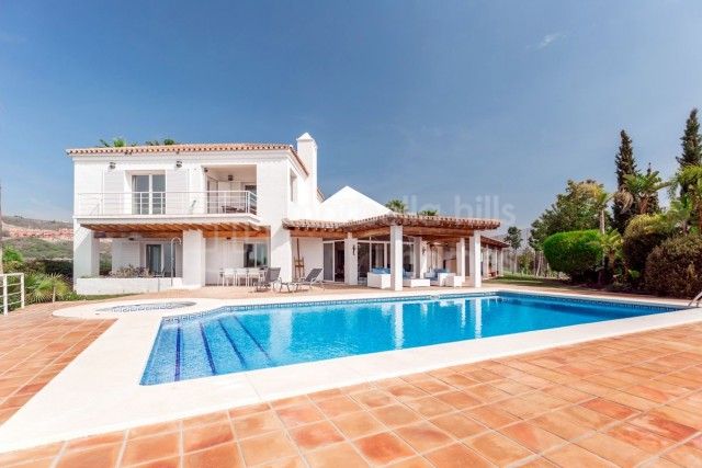 Villa for sale in Benahavis - Benahavis Villa