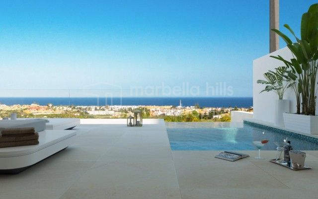 Apartment for sale in Nueva Andalucia - Nueva Andalucia Apartment