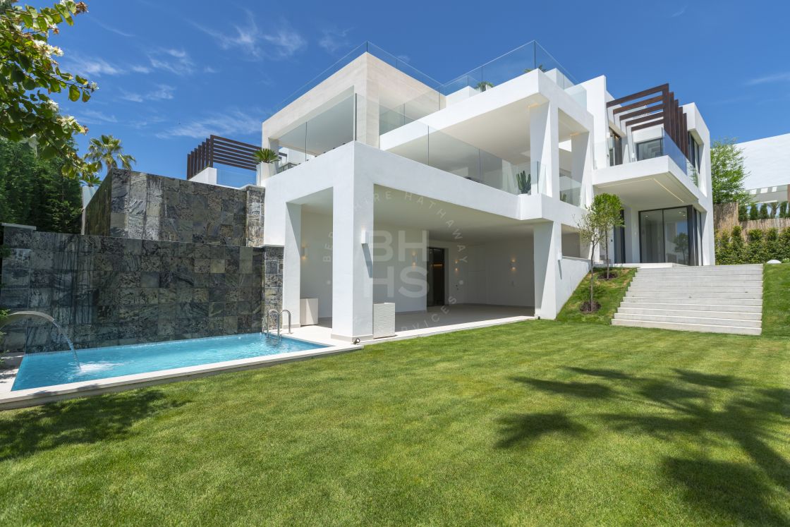 Villas for sale in Benahavis