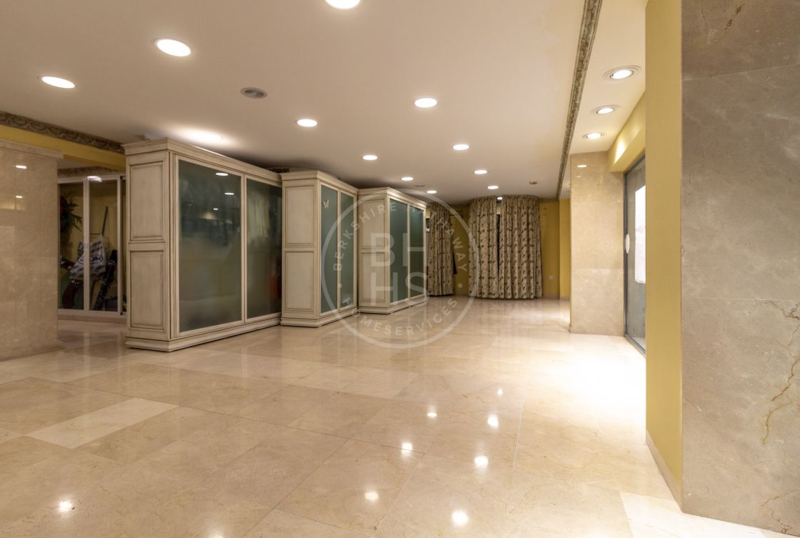 Commercials for sale in Marbella