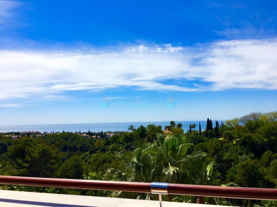 Penthouse for rent in Sierra Blanca, Marbella Golden Mile