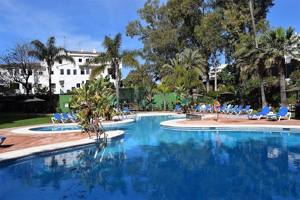 Studio for sale in Marbella - Puerto Banus