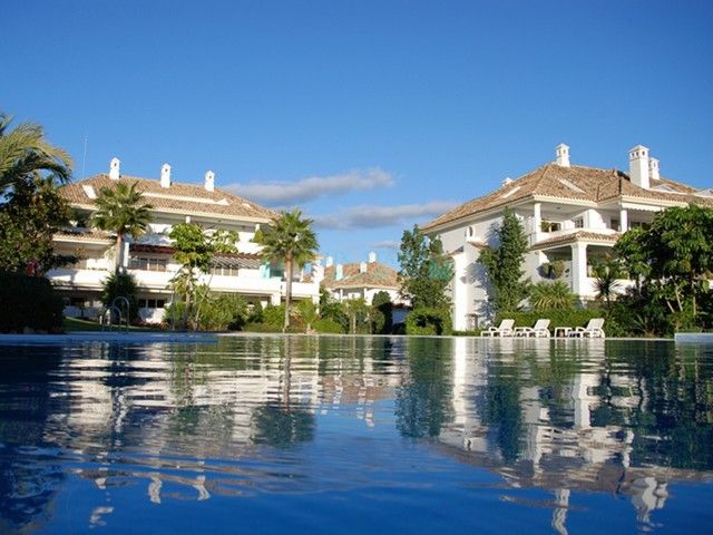 Ground Floor Apartment in Marbella Golden Mile