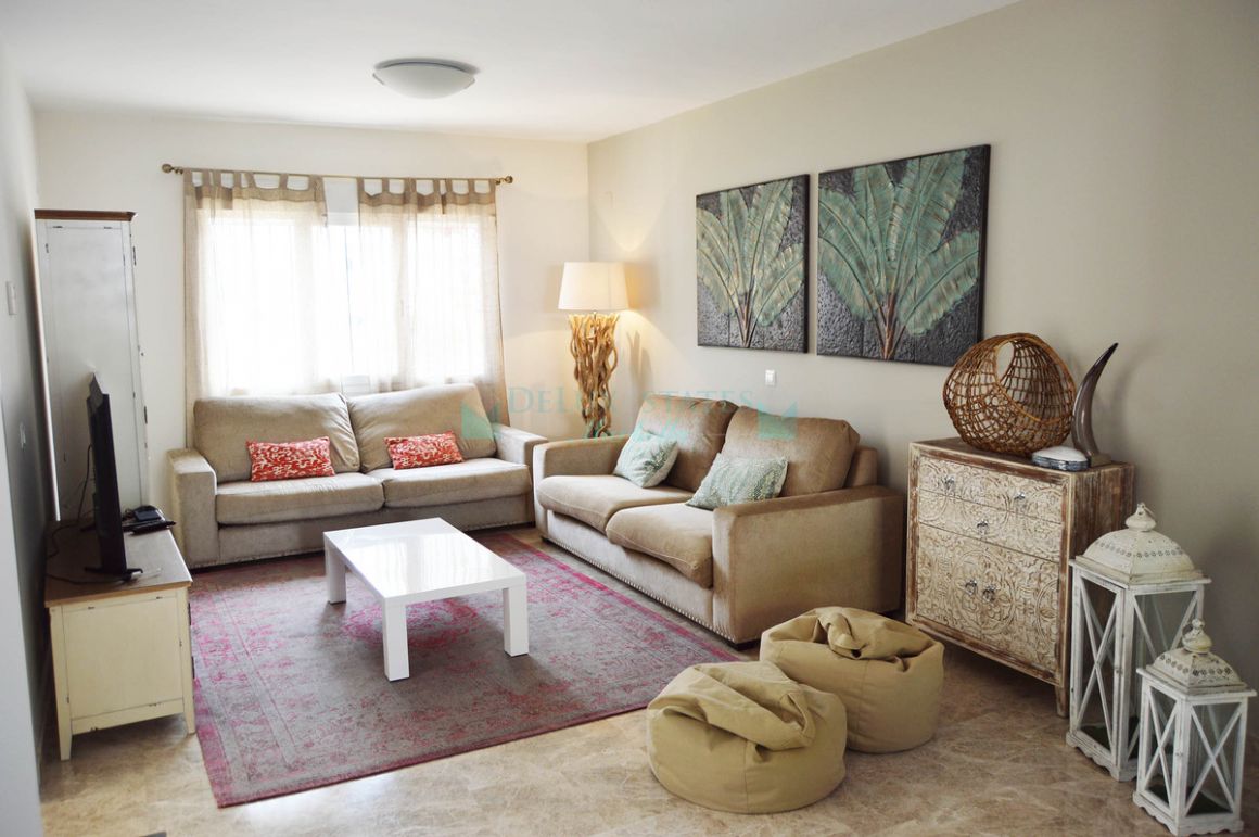 Town House for rent in Nueva Andalucia