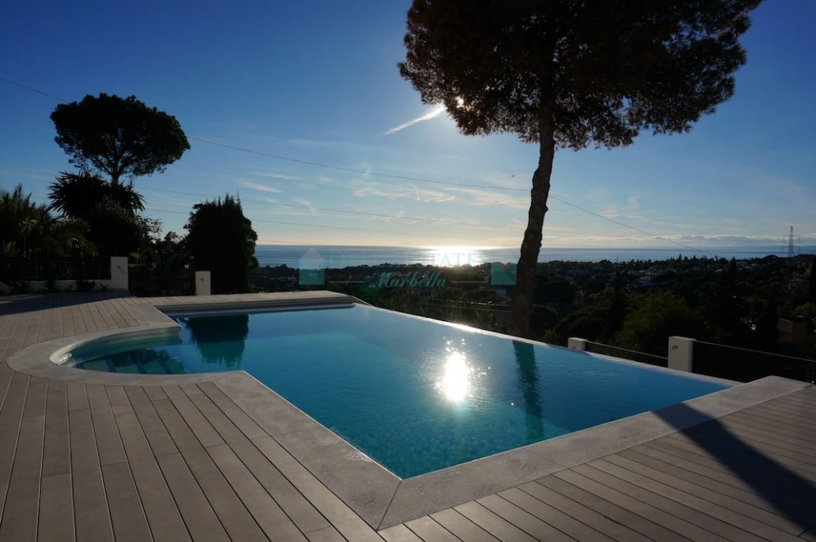 Villa for rent in Elviria, Marbella East