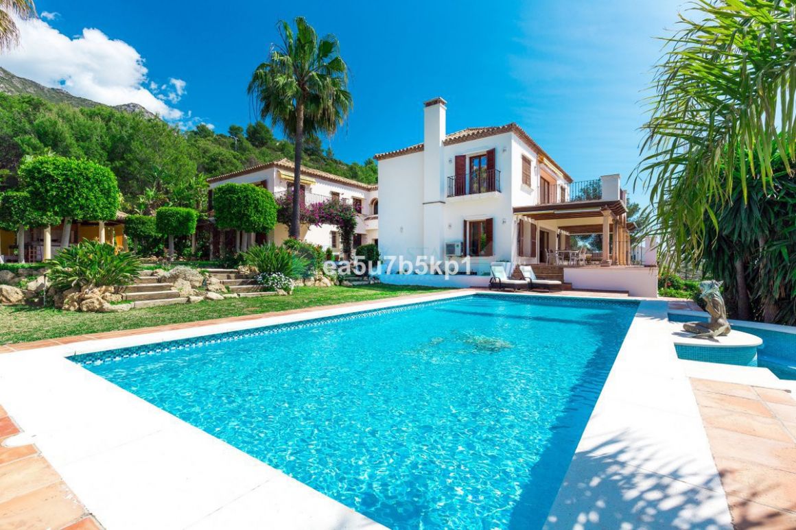 Villa in Sierra Blanca, Marbella Golden Mile