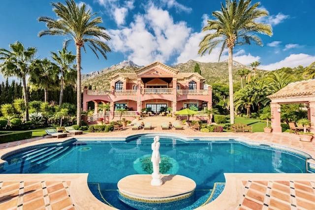 Villa for sale in Sierra Blanca, Marbella Golden Mile