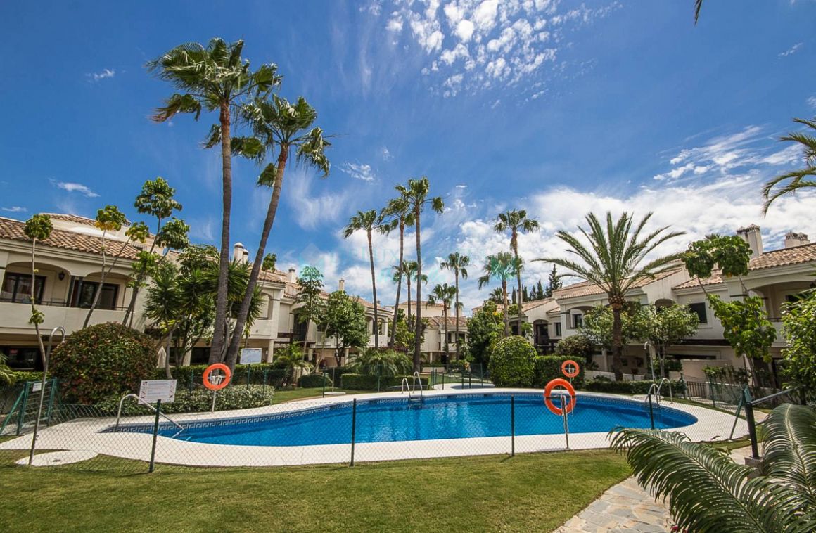 Great townhouse for sale in Estepona, Costa del Sol