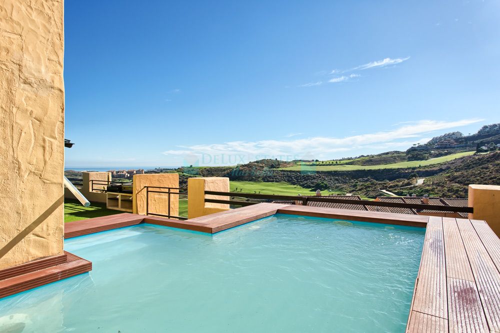 Luxury duplex penthouse with golf views for sale at Mijas, Costa del Sol