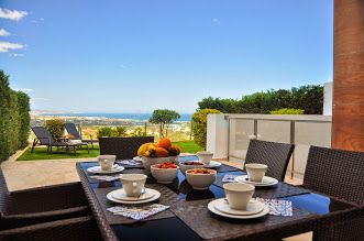 Ultra-modern townhouse on the top of the Benahavis area,Costa del Sol