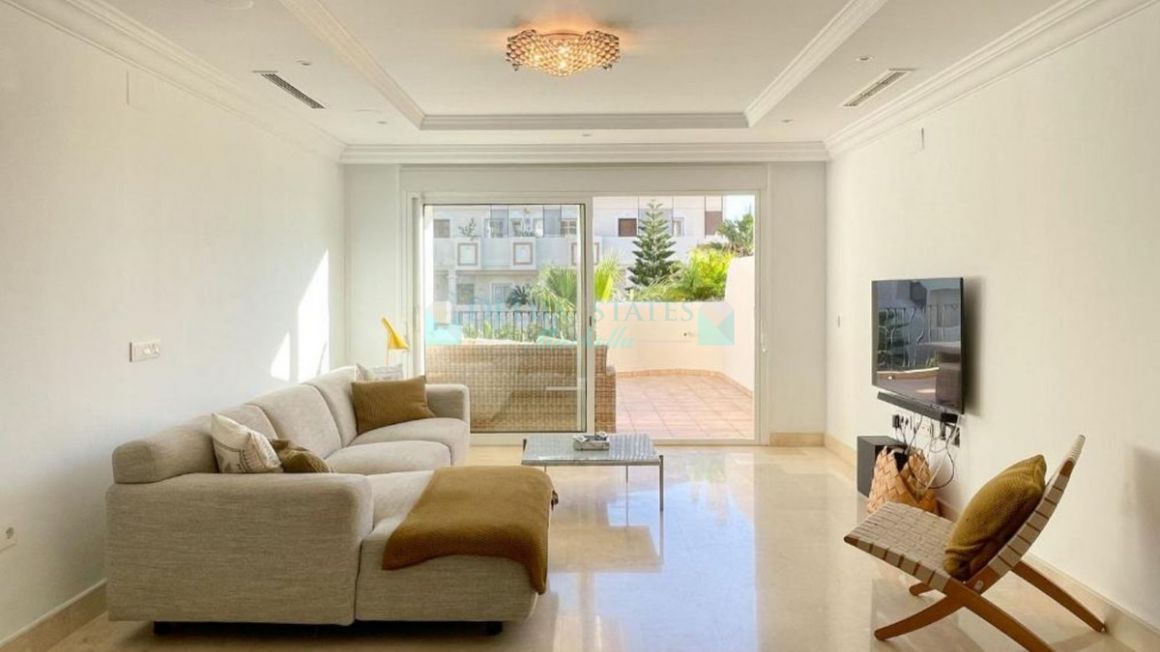 Apartment for sale in Aloha, Nueva Andalucia