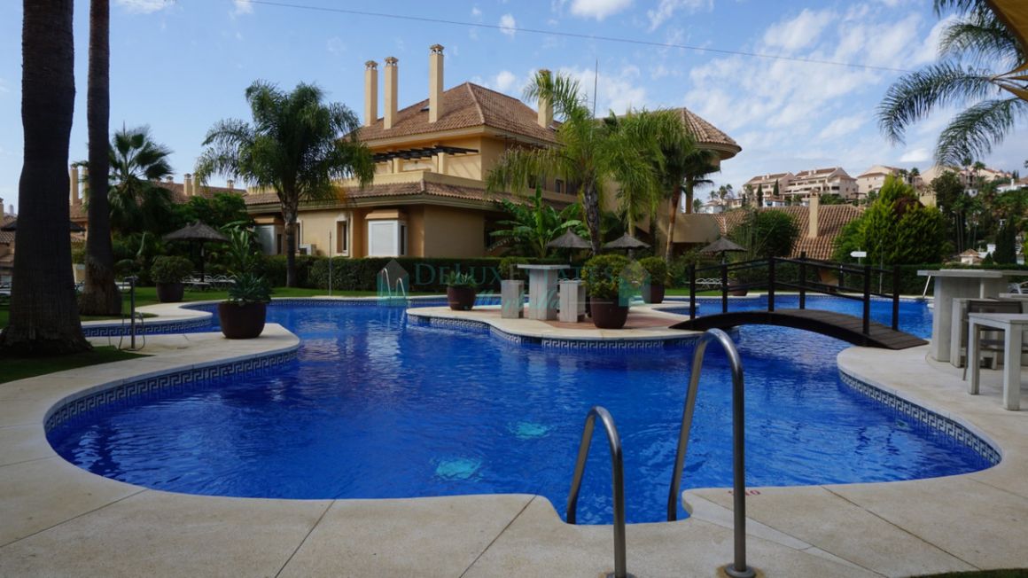 Apartment for sale in Nueva Andalucia