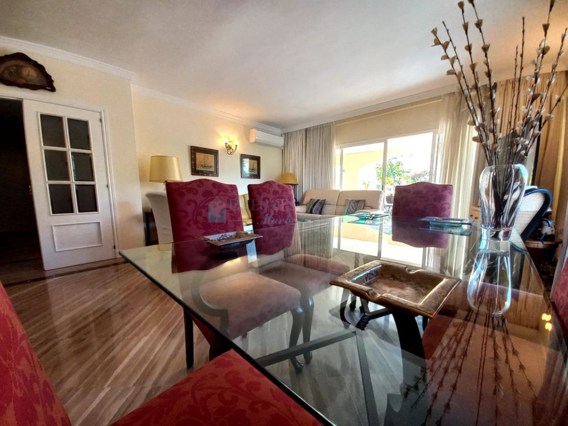 Apartment for sale in Elviria, Marbella East