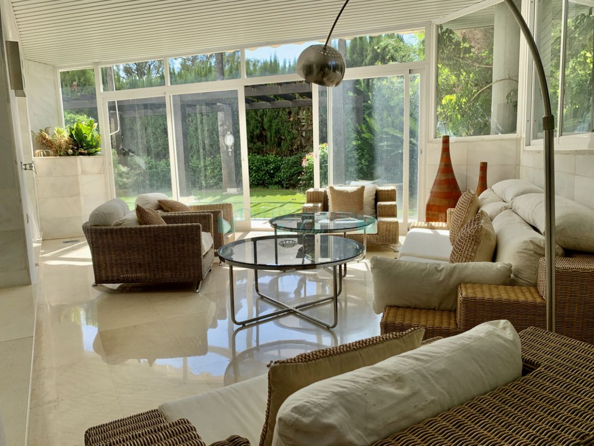Ground Floor Apartment for sale in Marbella Golden Mile