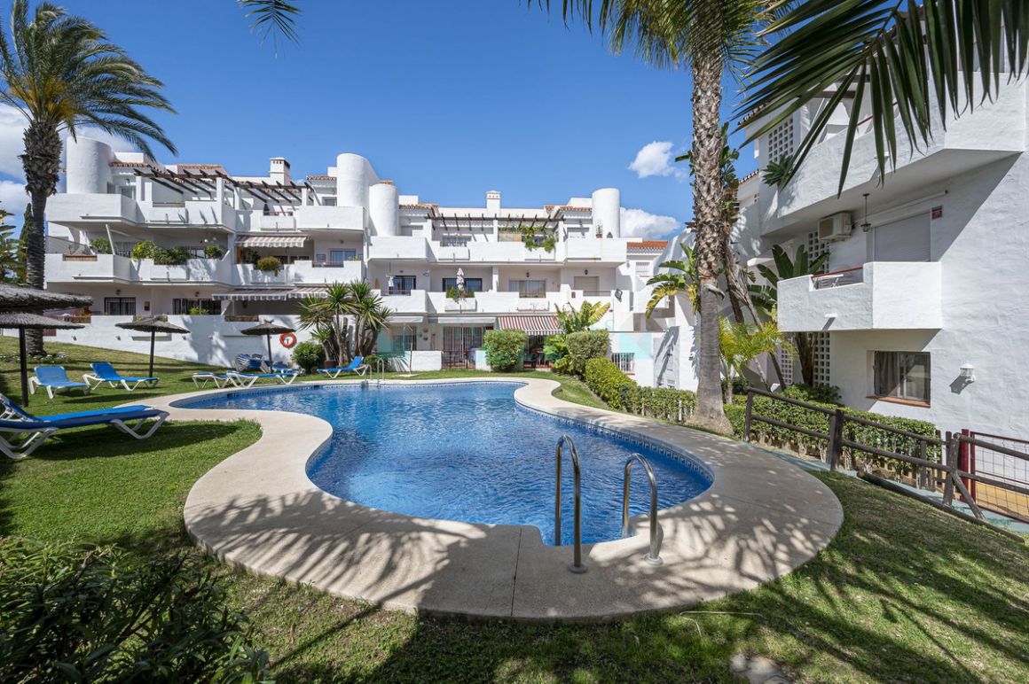Apartment for sale in Bel Air, Estepona